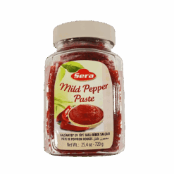 Naturlig paprikapasta oppnås ved å nøye behandle utvalgte paprika dyrket i de solfylte landene i Egeerhavet. Denne unike Pepperpuré er tilberedt med tradisjonelle metoder og omsorg, og bringer naturens reneste og deiligste smaker til bordene dine.