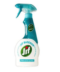 JIF Baderom Spray  Effektiv mot smuss, kalk og såperester på badet.  Velduftende unversalrengjøring på badet – etterlater en blank og ren overflate.  Praktisk sprayflaske som fordeler vaskemiddelet jevnt utover.