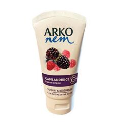 ARKO NEM Yoghurt & Bær Fuktighetskrem Nemlendirici 75ml fukter huden din i 24 timer med sin spesielle formel, praktiske emballasje og hurtigabsorberende struktur. Den absorberes raskt og etterlater ikke en fet følelse. Den støtter dannelsen av en myk og glatt følelse på huden din.