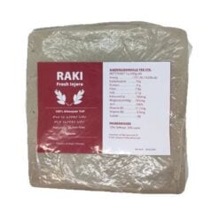 Injera er et bløtt og flatt brød, eller egentlig en surdeigspannekake, fremstilt av teff-mel som hører hjemme i det tradisjonelle kjøkken i Etiopia