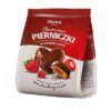 Deilige sjokoladebelagte pepperkaker med jordbær smak, perfekt som snacks eller som en godbit for uventede gjester. Alle elsker pepperkaker, og ikke bare i Toruń! Deilige pepperkaker med jordbærfyll badet i søt sjokolade er en smak som garantert vil appellere til alle. POLSK gode søtsaker.