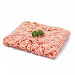 Kjøttdeig av kylling har omtrent samme bruksmåter som kjøttdeig av svinekjøtt. Den kan brukes til det meste, forenes med alle typer krydder og smaker, og ikke minst brukes i kjøttretter fra andre land. Deigene varierer i fettprosent fra bare 2 prosent fett opp til 9,5 prosent fett.