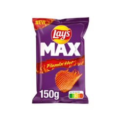 Lays Max Flamin' Hot er ikke for sarte sjeler – de er krydret til maksimum for å levere en intens og uforglemmelig smaksopplevelse. Med et bølget design som fanger opp mer av den brennende krydderblandingen, gir hver chips en kraftfull crunch som er både tilfredsstillende og smakfull. Om du er en kjærlighetssøker av alt som er pikant, eller bare ønsker å krydre tilværelsen litt, er Lays Max Flamin' Hot det perfekte valget for deg.