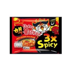 Gjør deg klar til å skru opp varmen med Samyang Buldak Hot Chicken Flavor Ramen - 3x Spicy! Denne 140 g-pakken med Samyang-nudler tar krydret til et helt nytt nivå, og gir en intens og brennende opplevelse som vil tilfredsstille selv de mest eventyrlystne smaksløkene. Samyang er kjent for sine dristige og smakfulle ramen-kreasjoner, og Buldak Hot Chicken Flavour Ramen - 3x Spicy er en enestående.