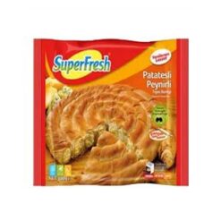 SUPERFRESH Rullet Børek Med Potet&Ost Riktig og deilig fyll med potet og ost laget av tynt rullet deig. Hjemmelaget Rullet Børek Med Potet&Ost i bakebrett.