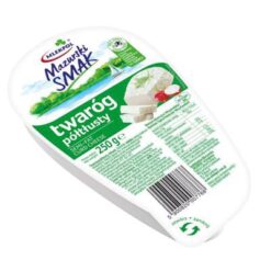 Polsk halvfet cottage cheese har en kompakt konsistens, derfor er den perfekt både som ingrediens i kaker og desserter, men også på smørbrød med gressløk og reddiker eller tomater.