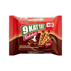 Når du sier vaffel, kommer 9 lag til tankene! Sjokoladekrem Rulokat er en deilig klassiker. 9 Kat Tat har blitt en rull, innsiden av den sprø oblaten er fylt med deilig Sjokoladekrem ! 