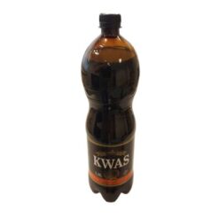 Få din daglige dose probiotika med BALTIKA Kvass Latvisk Fullpakket med naturlig prebiotika, er denne 1,5-liters flasken med kvass perfekt for å gi tarmen din de sunne bakteriene den trenger for å holde seg balansert.