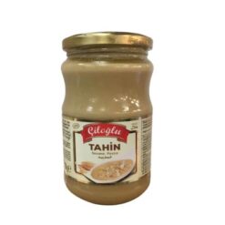 Tahini er produsert av 100 % sesamfrø og er helt naturlig. Den inneholder ikke tilsetningsstoffer. Tahini er en mat rik på fettinnhold. produserer tahini av 100 % ren sesam i egne anlegg, ved hjelp av den nyeste teknologien og i henhold til hygieniske regler.