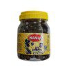 Namli Yagu Sele Zeytin refererer til en type saltlake sorte oliven kjent for sin rike, syrlige smak. Vanligvis betegner "Sele Zeytin" oliven som er herdet i en spesiell saltlake eller saltblanding, noe som gir dem en særegen smak og tekstur. Disse olivenene nytes ofte som snacks, i salater, eller som en del av middelhavsretter og retter fra Midtøsten. Deres robuste smak gjør dem til en allsidig ingrediens i en rekke kulinariske bruksområder.