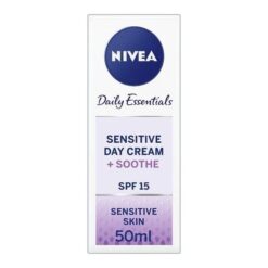 NIVEA Soothe SPF15 Dagkrem Sensitiv hud Ansiktskrem for sensitiv hud - Reduserer effektivt og umiddelbart ubehagelig stramhet, samt rødhet og tørrhet i huden.