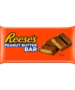 Når Reese's Peanut Butter Cups sover om natten, drømmer de om å være en bar. Det var slik vi kom opp med Reese's Milk Chocolate Peanut Butter Bar. Det er den klassiske kombinasjonen av glatt sjokolade og kremet peanøttsmør du elsker, i barform. Eneste du trenger å tenke på er hvordan du kan nyte den: bit for bit, eller bite rett i ...