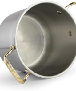 Denne romslige gryten på 8 liter er ideell for tilberedning av store porsjoner couscous eller andre store retter. Den er designet for å fungere godt på induksjonstopper og gir stor fleksibilitet på kjøkkenet.