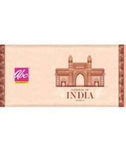 Gateway of India er et monument bygget under det britiske Raj-regimet i Mumbai i delstaten Maharashtra i Vest-India . Det ligger ved vannkanten i Apollo Bunder-området i Sør-Mumbai og har utsikt over Arabiahavet.